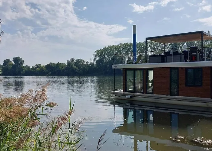 Riverboat-rhein-main Ferienloft Úszó hotel